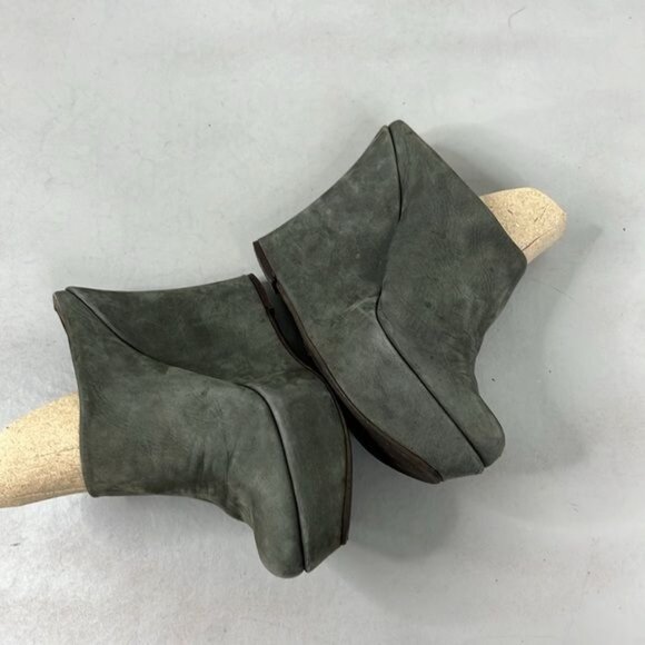 Scanlan Theodore Suede Mules Wedge Platform - Picture 4 of 8